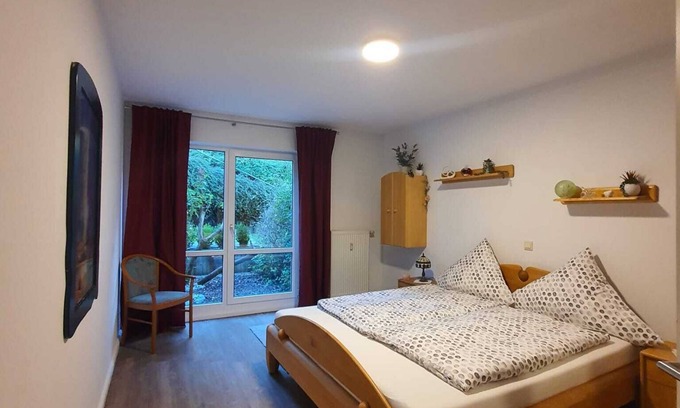Suedvorstadt Apartamento | Geräumige Ferienwohnung mit Gartenterrasse