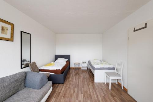 Tiefenbroich Apartamento | Geräumige Monteurwohnung in Ratingen mit WLAN und Parkplatz