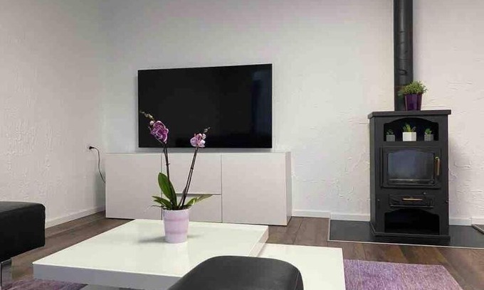Hunzenschwil Apartamento | Geräumige Wohnung im Schweizer Vekehrspunkt