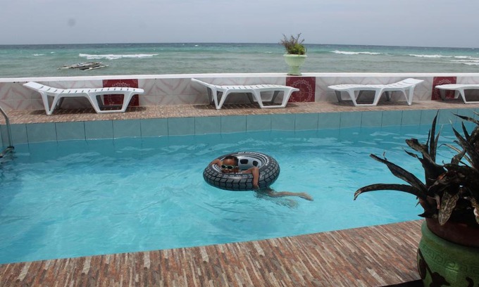 Oslob Hotel | Germaroze