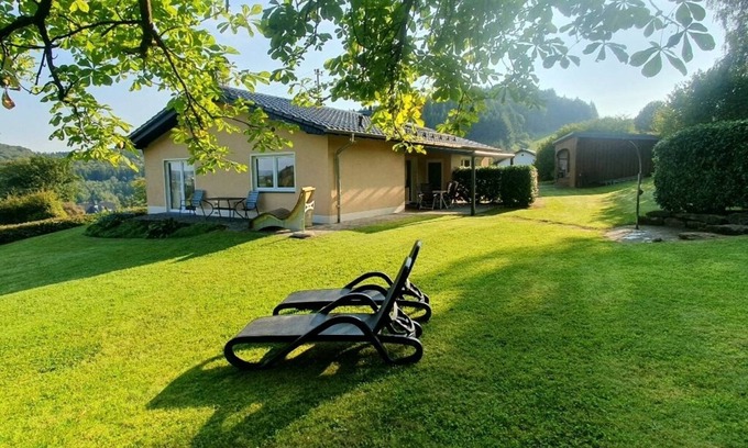 Eifel Casa | Gerolstein, Eifelsteig, Kylltalradweg, ubicación aislada con una vista maravillosa, WiFi