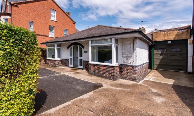 West Bridgford Casa | Gertrude House - Spacious 3BR Bungalow in Nottingham