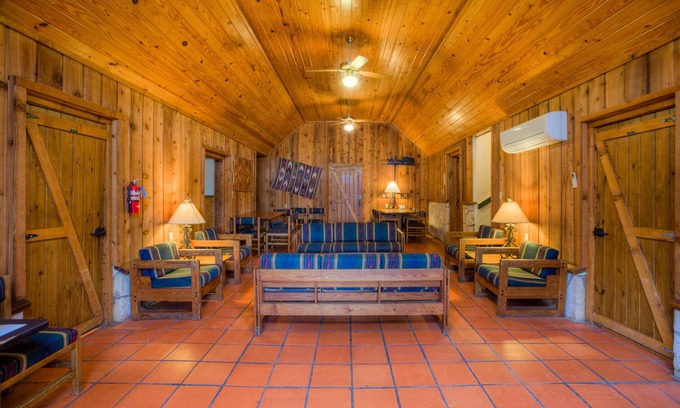Hunt Casa | Get away at Mo-Ranch!