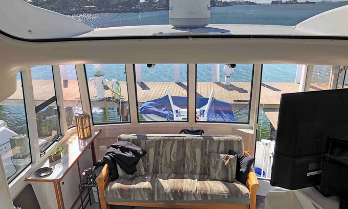 Tampa Alquiler De Eote | Get away from it all with Escape Plan
