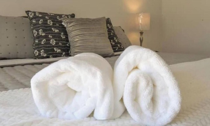 Riverside Casa | Get away with this cozy studio