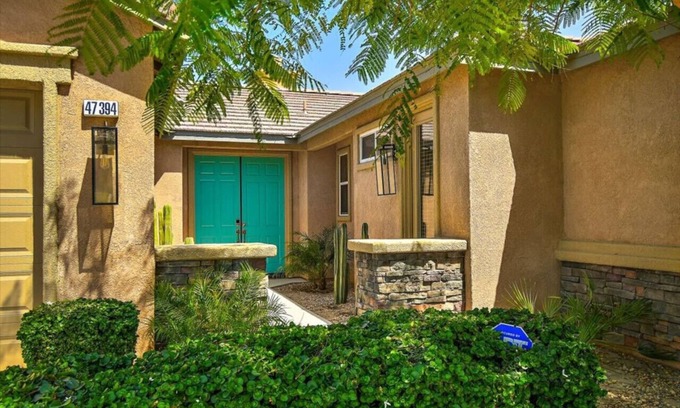 Indio Casa | Getaway: sleeps 8 option for 16