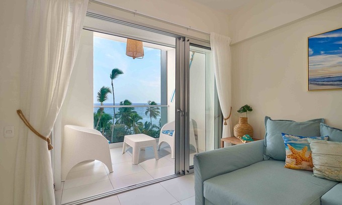 Caribbean Islands Apartamento | Getaway to beachfront apartment