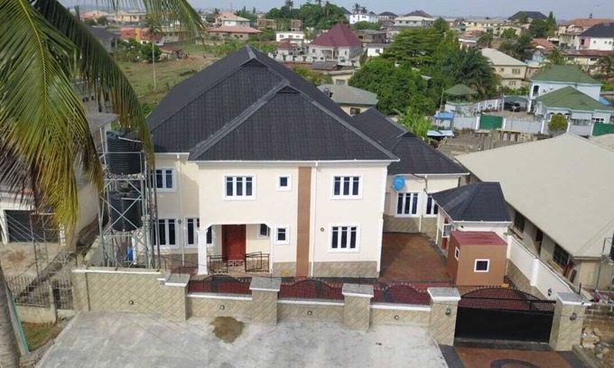 Ibadan Cama Y Desayuno | Geza Luxury Apartment