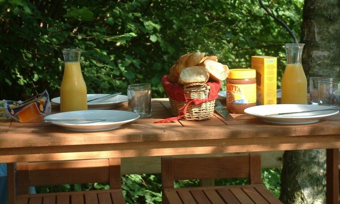 Hastiere Chalet De Esquí | Gezellige Chalet met groot zonneterras in Domaine du Bonsoy Hastière bij Dinant