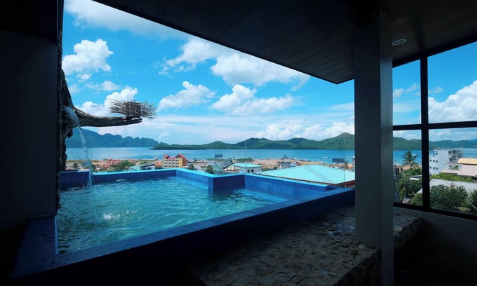 Coron Town Proper Hotel | Ghiellaniqa Inn