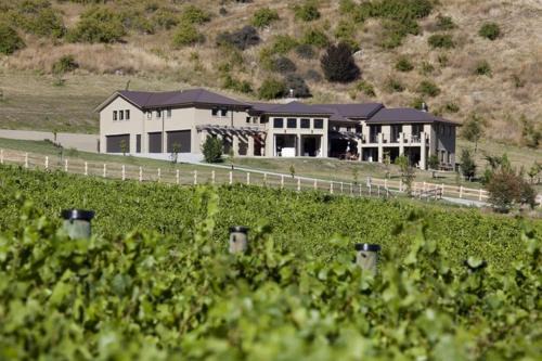 Gibbston Cama Y Desayuno | Gibbston House Boutique B&B