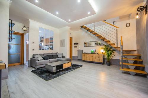 Torre Angela Casa | Gigo's Room