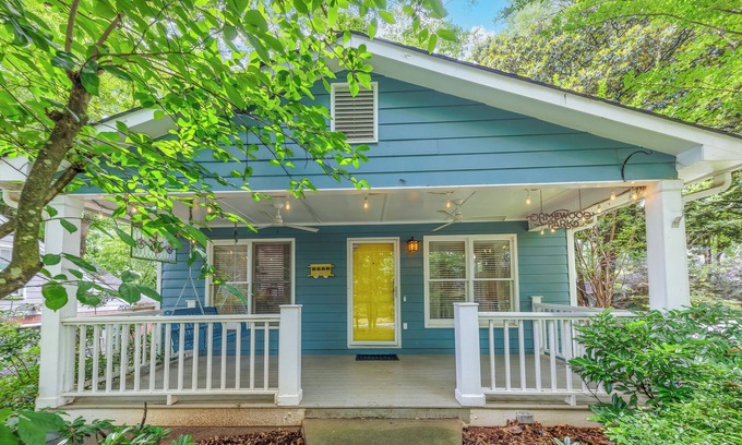 Ormewood Park Casa | Gilbert Grove | Designer Comfort +World Cup Ready