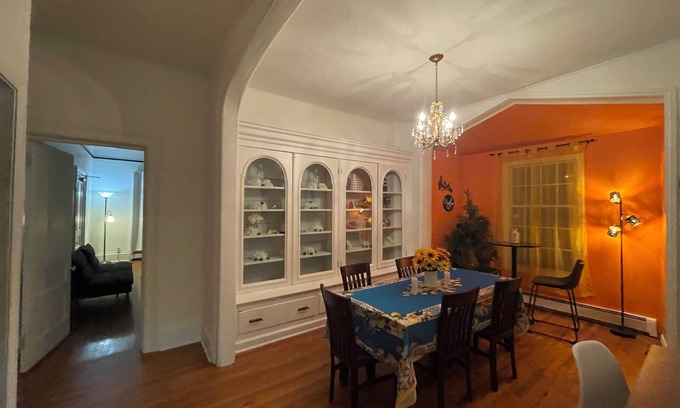 Port Huron Apartamento | Gingers Tuscan Sunflower