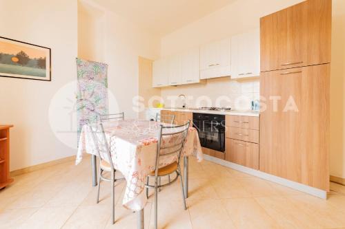 Torre Specchia Ruggeri Apartamento | Giordania Flat - Torre Specchia