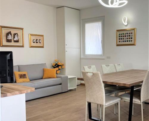 Verbania Apartamento | GIORNI FELICI tutto nuovo, giardino, park e bikepark