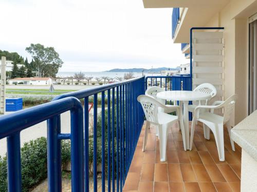 Llanca Apartamento | GIRASOL B 2-1 Apartamento luminoso con vistas a playa de Grifeu. - ES-228-25