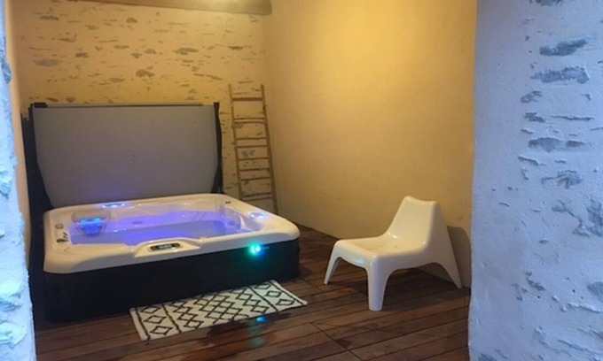 Les Moutiers-en-Retz Casa | GITE 2 persons with SPA AND swimming pool