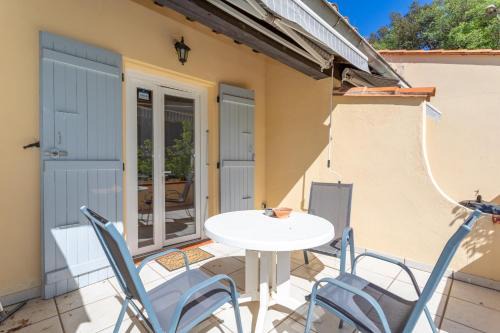 Reynes Casa | Gite 3 entre 2 et 4 personne