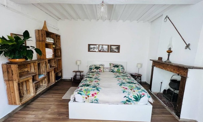 Valleraugue Apartamento | Gite 4000 marches 1 bedroom apartment with kitchen for best hikes in Cevennes