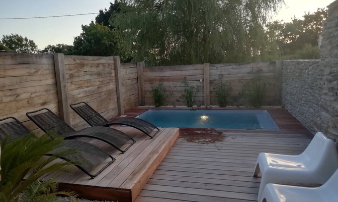 La Bernerie-en-Retz Casa | GITE 8 persons 15 min walk from the beach with swimming pool and spa