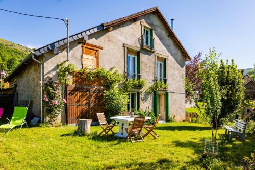 Boussenac Casa | Gite 8 Places En Ariège