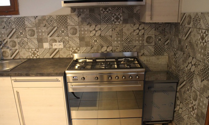 Murol Casa | Gite at the foot of Murol castle near lake chambon pets welcome