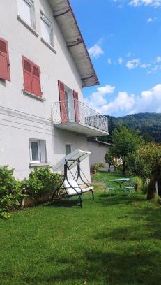 La Bridoire Apartamento | Gite AU CRETET vue campagne La Bridoire proche lac Aiguebelette