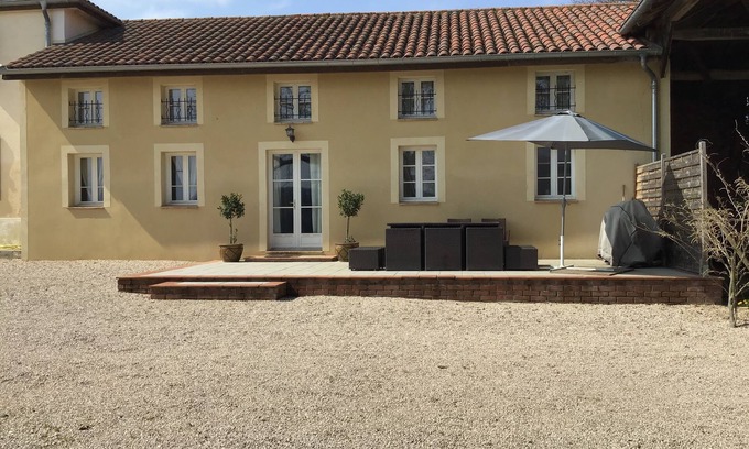 Cabas-Loumasses Cabaña | Gite Au Débent Converted Barn Light,Airy,Spacious