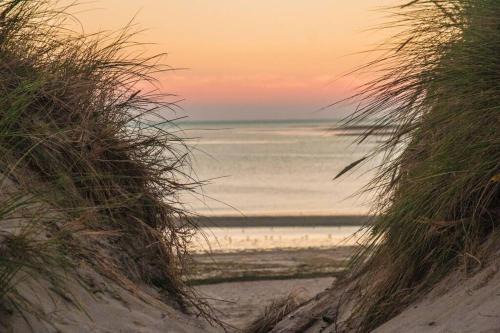 Montmartin-sur-Mer Casa | Gite au pied des dunes, 200m de la plage