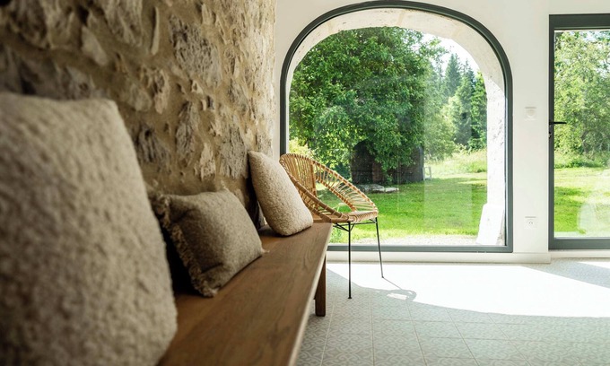 Premanon Apartamento | Gite dans ferme en pierre en pleine nature. Confort et charme avec vue dégagée s