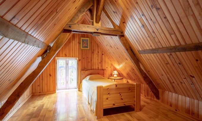 Azerat Cabaña | Casa rural Azerat, 2 dormitorios, 4 personas