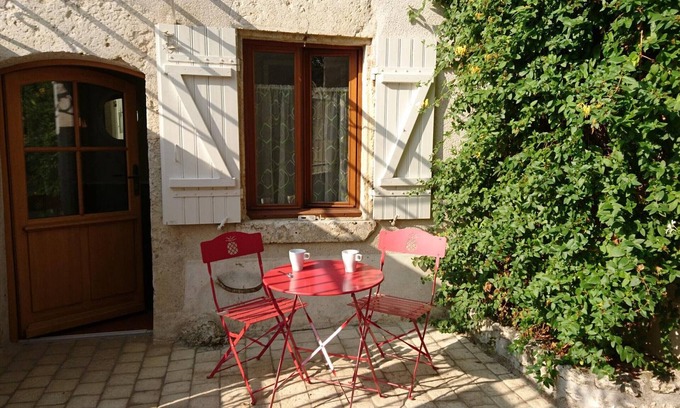 Cour-sur-Loire Cabaña | Gite Cour-sur-Loire, 3 bedrooms, 6 persons