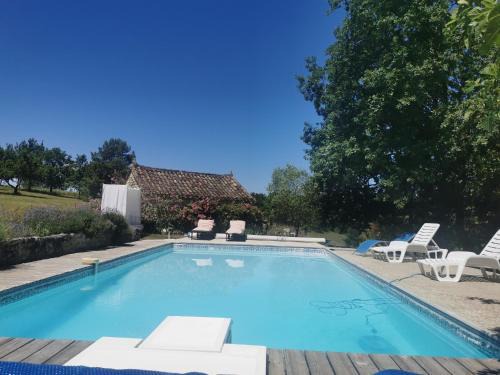 Pons Casa | Gite de caractère, piscine et vue