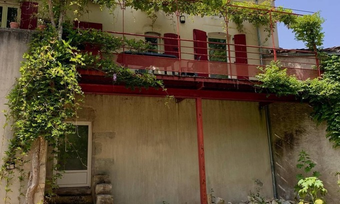 Douelle Casa | Gite de Charme Rénové Dans le Lot