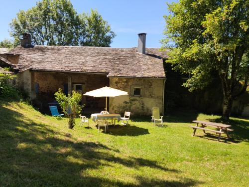 Montredon-Labessonnie Casa | Gite de Granquié Le Four à Pain