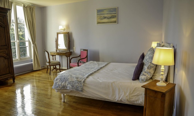 Bretteville-sur-Odon Cabaña | Gîte-De Lujo-Baño Privado-Vista al rio