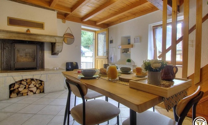 Cleyzieu Casa | Gite de la corderie - CLEYZIEU