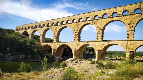 Montfrin Apartamento | Gite de la tour, proche Nîmes ,Avignon