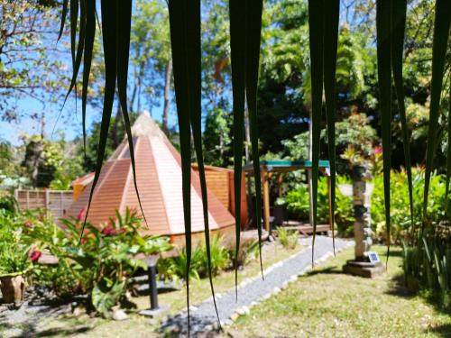 Pointe-Noire Chalet De Esquí | Gite du Manial Tipi bois Danse du Soleil