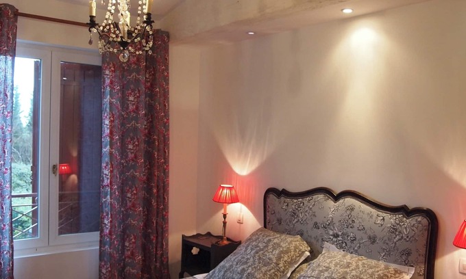 Floirac Casa | Gite Fonteneau Charming house 35 minutes from Bordeaux by streetcar or bus