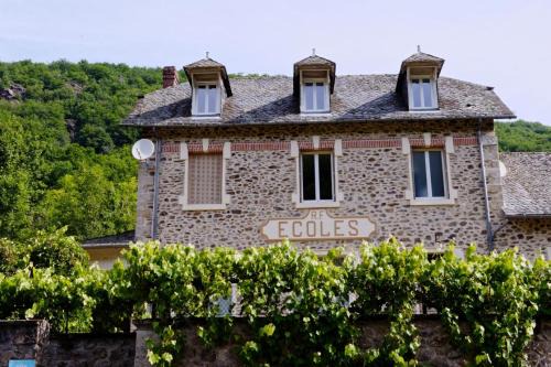 Laval-sur-Luzege Casa | Gite