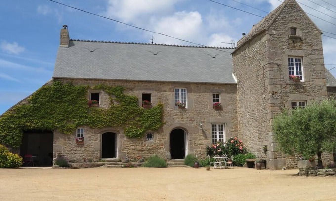 Vicq-sur-Mer Condominio | GITE IN A QUIET MANOR 2km from the sea