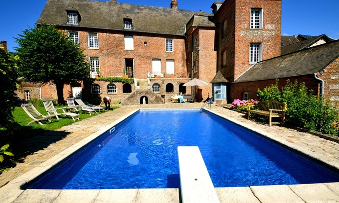 Bacqueville-en-Caux Casa | Cottage en Normandía con piscina privada y climatizada.