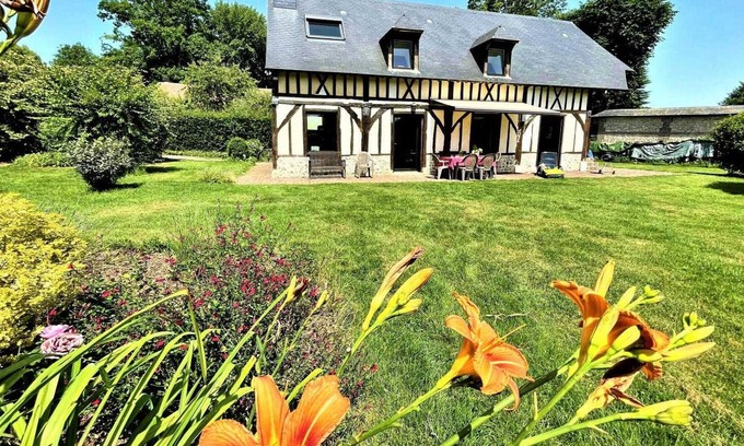 Isneauville Casa | Casa rural Isneauville, 3 dormitorios, 5 personas