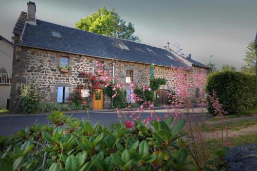 Ceyssat Casa | Gite La Voie Romaine