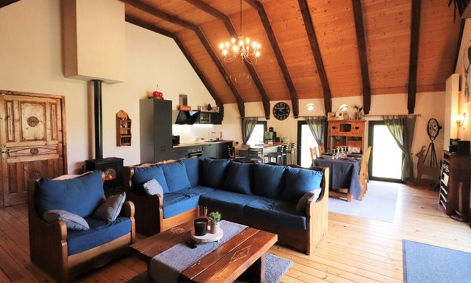 Le Falgoux Cabaña | Gite Le Falgoux, 2 bedrooms, 4 persons