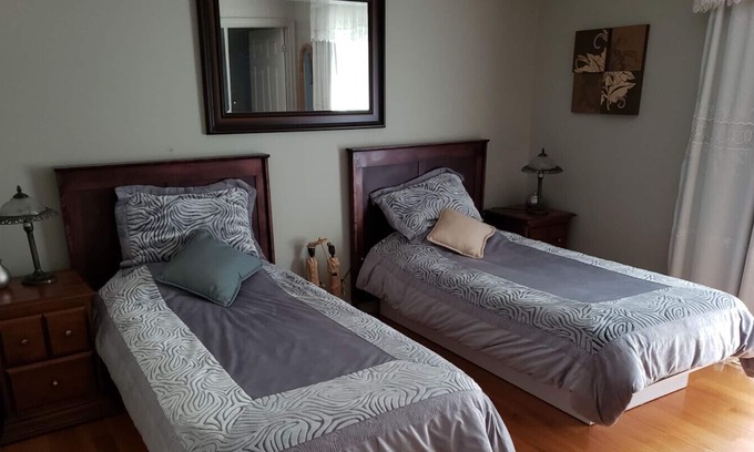 Mauricie Cama Y Desayuno | Gîte le Grandelinois - La Maria - Habitación con dos camas individuales