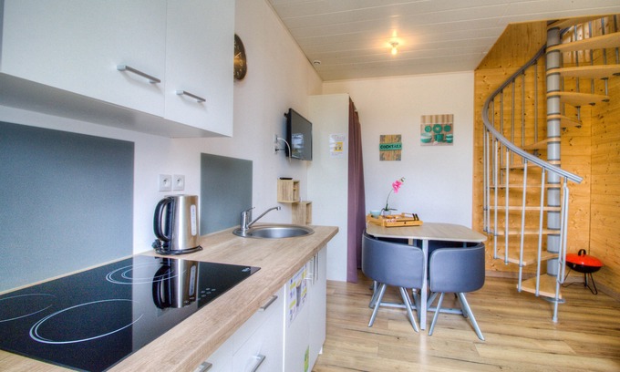 Mallievre Casa | Gite Le Mistral 2/4 persons 6kms from the puy du fou park