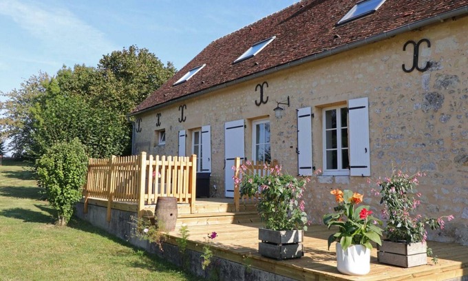 Le Pin-la-Garenne Cabaña | Gite Le Pin-la-Garenne, 3 bedrooms, 8 persons